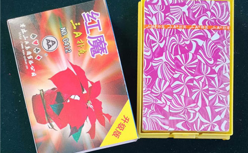 文化传承与多元价值：青湖路街道纸牌的现代发展与应用探索