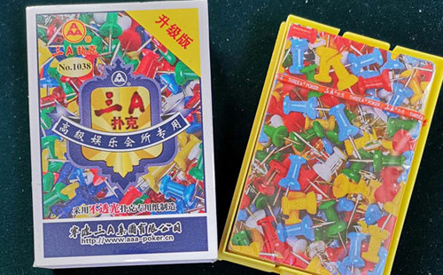 青湖路街道扑克批发采购指南与产品质量识别要点解析